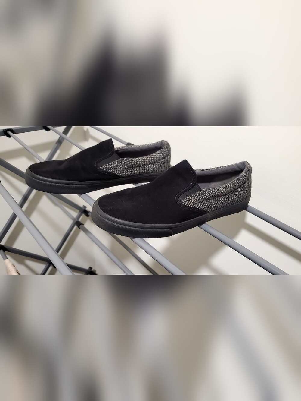 Old Navy Black and Heather Gray Slip-On Sneakers